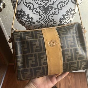 💯 Authentic Fendi Bag FF logo Zucca